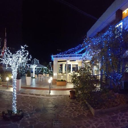 פייבה אמנואלה Hotel Elys מראה חיצוני תמונה